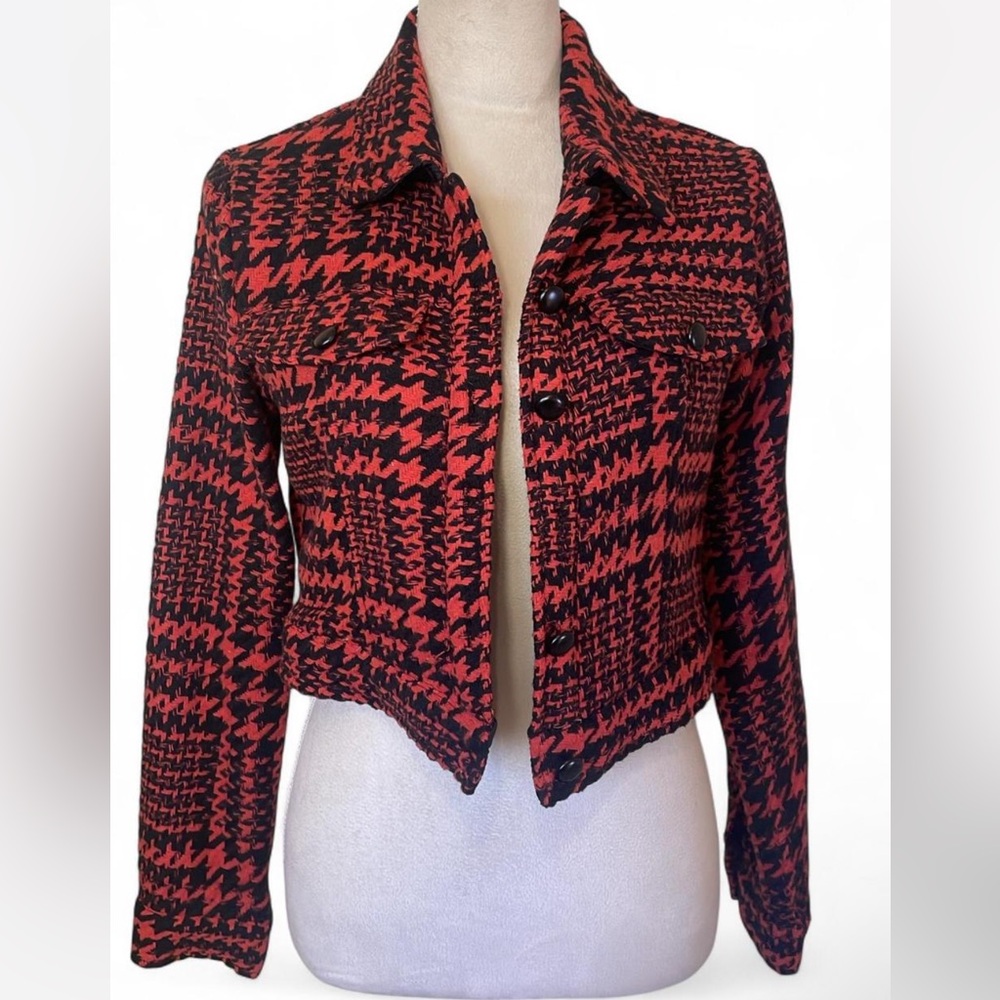 NWT-Windsor So Chic Houndstooth
Cropped Jacket | Fall Wear | Bold Layers - Picture 3 of 6